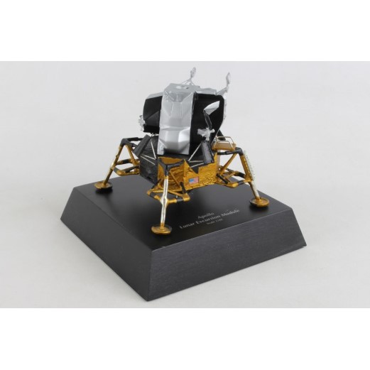 Model Lunar Excursion Module 1/48